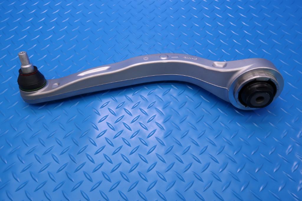 Alfa Romeo Giulia right lower suspension control arms 2pcs #12571