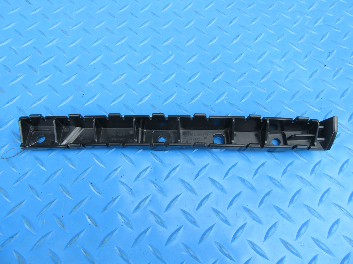 Rolls Royce Cullinan rear bumper right retaining bracket New #2130