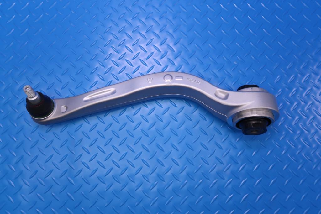 Alfa Romeo Giulia right lower suspension control arm 1pc #12577