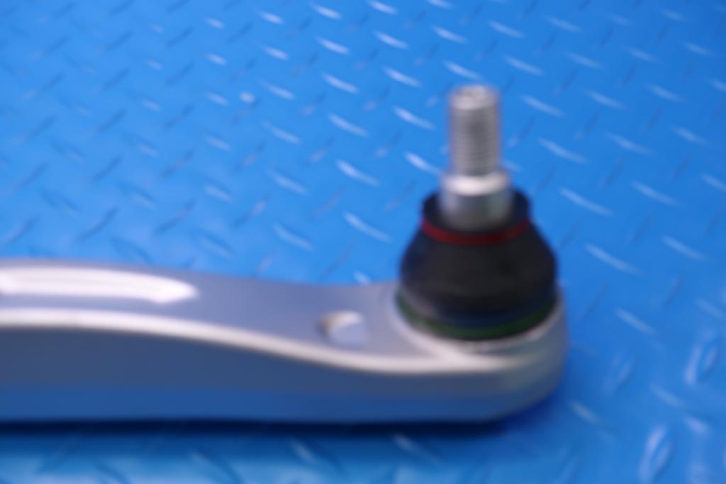 Alfa Romeo Giulia left lower suspension control arm 1pc #12576