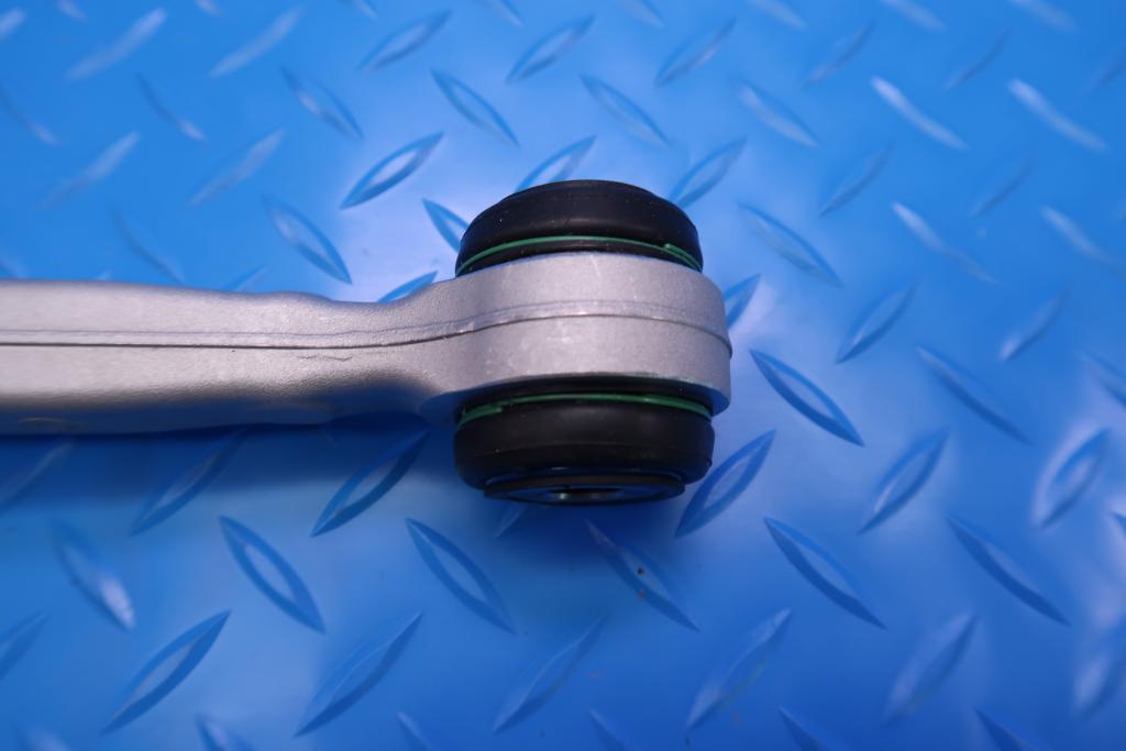 Alfa Romeo Stelvio rear suspension control arm #12578