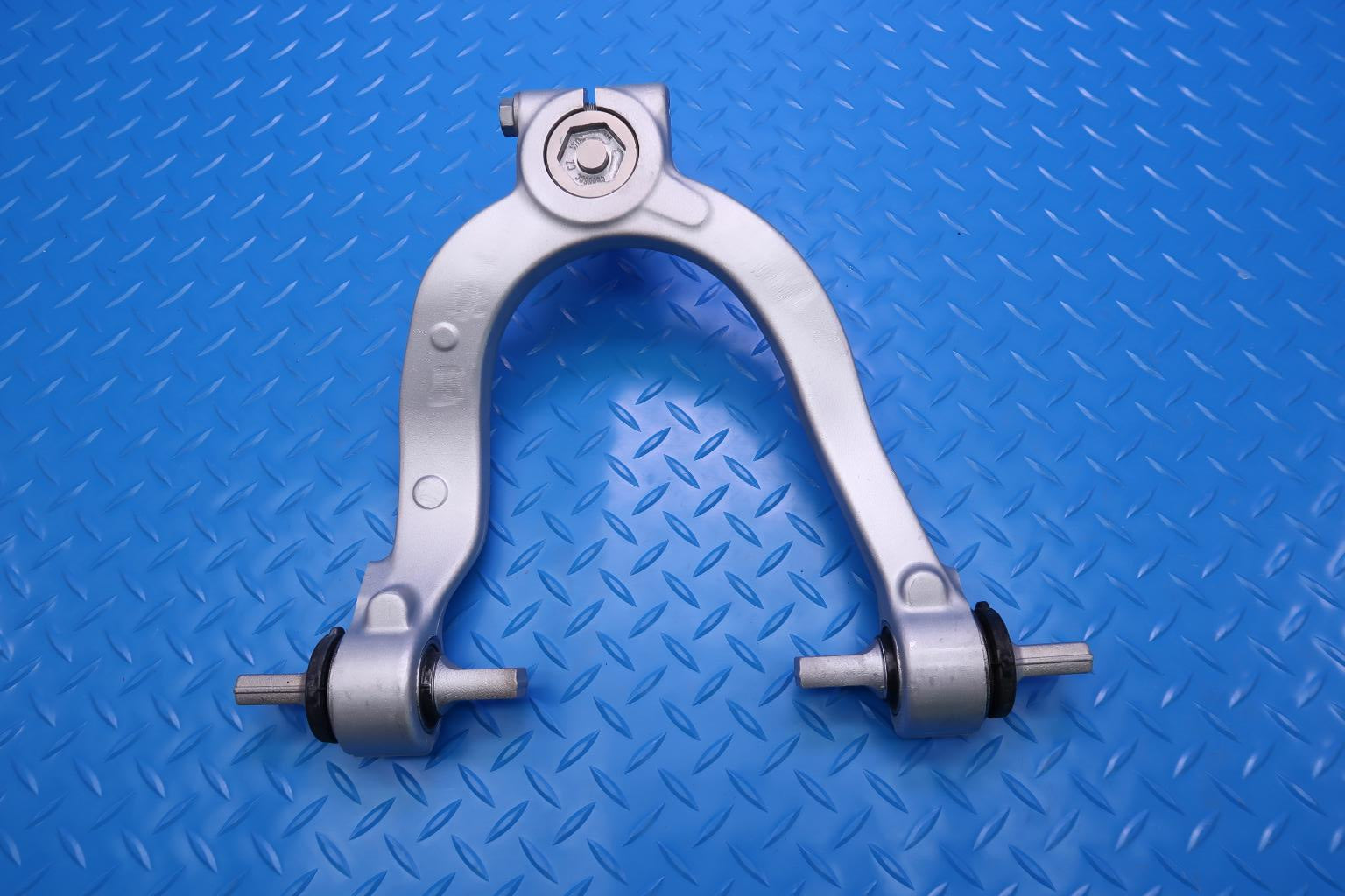 Lamborghini Huracan left & right front upper control arms #12608