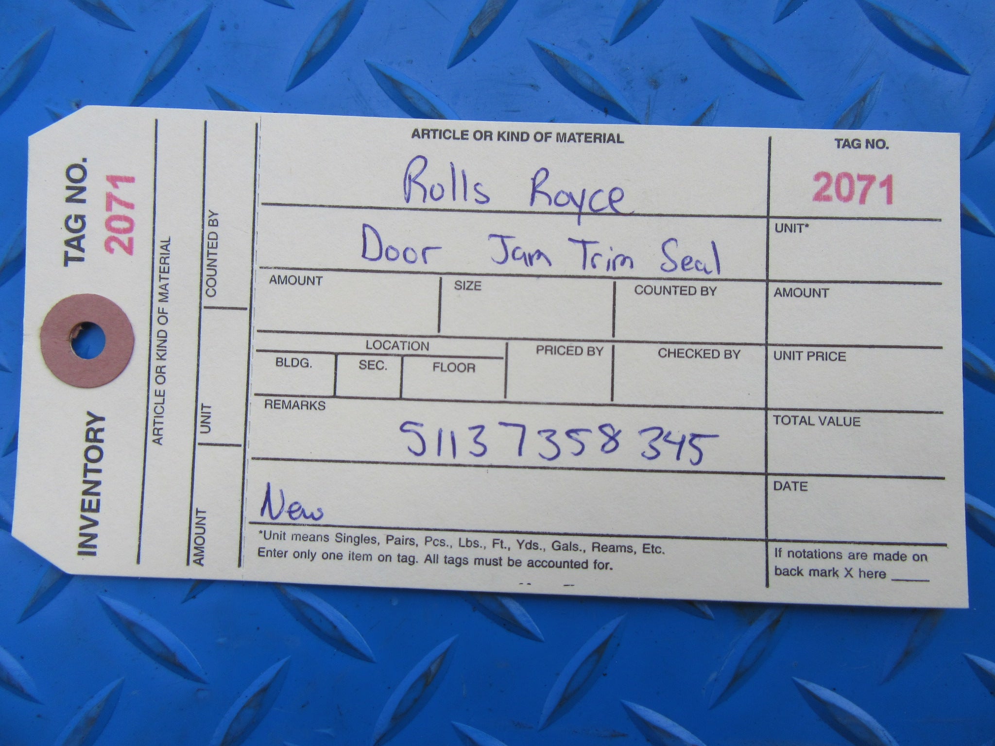 Rolls Royce Wraith Dawn left door sealing strip NEW #2071