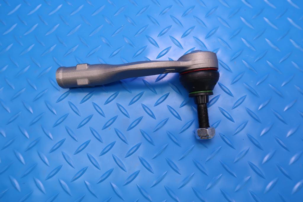 Lamborghini Huracan right outer tie rod end #12616