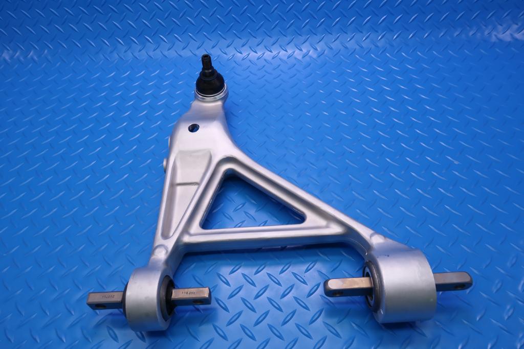 Ferrari 488 458 812 F8 F12 California right front lower control arm #12621