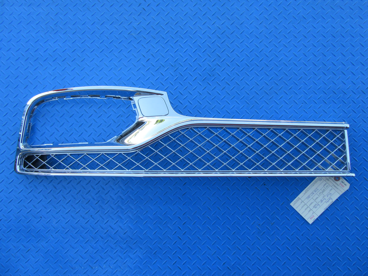 Bentley Continental Flying Spur right front bumper grille #2103