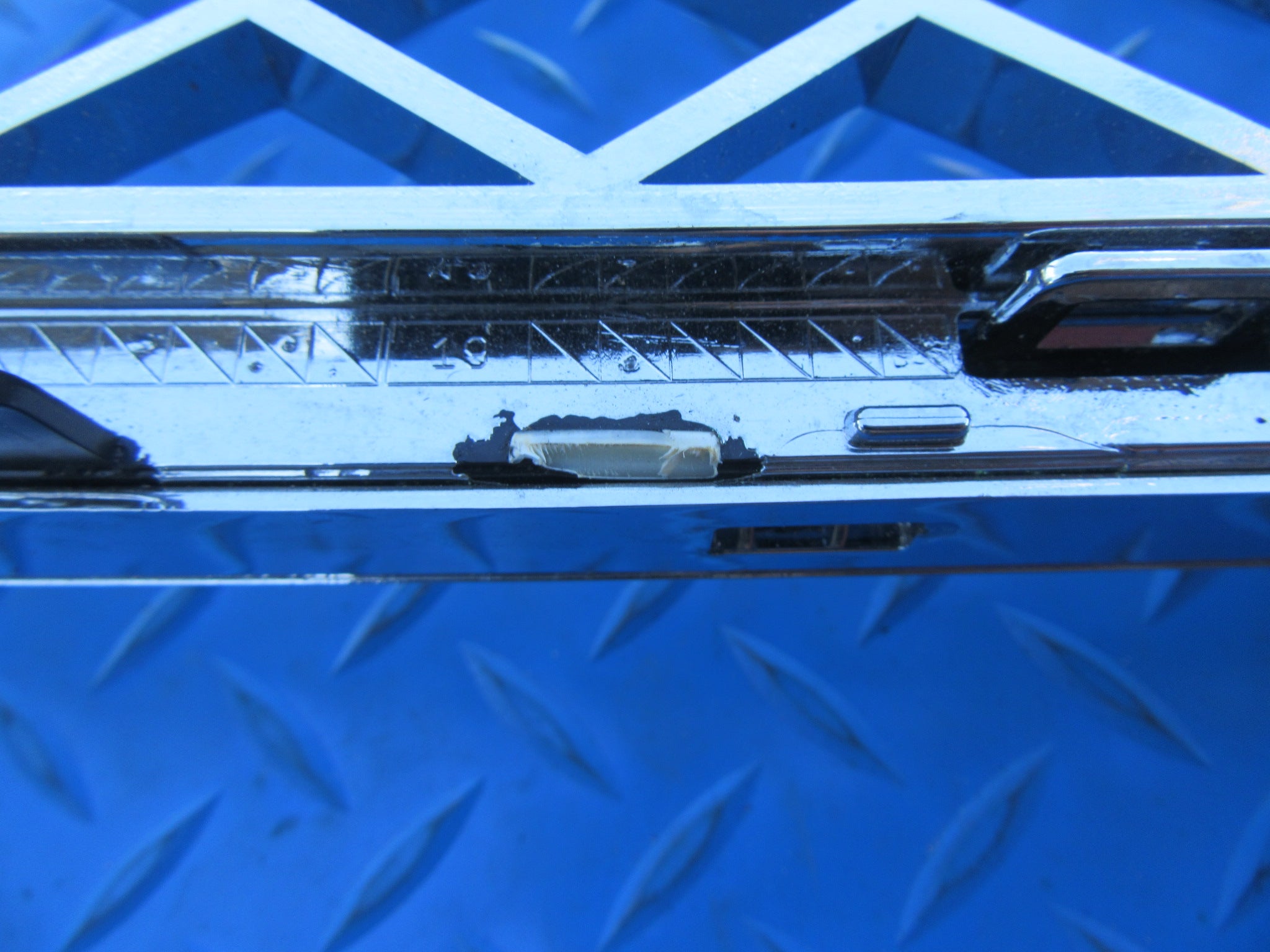 Bentley Continental Flying Spur right front bumper grille #2103