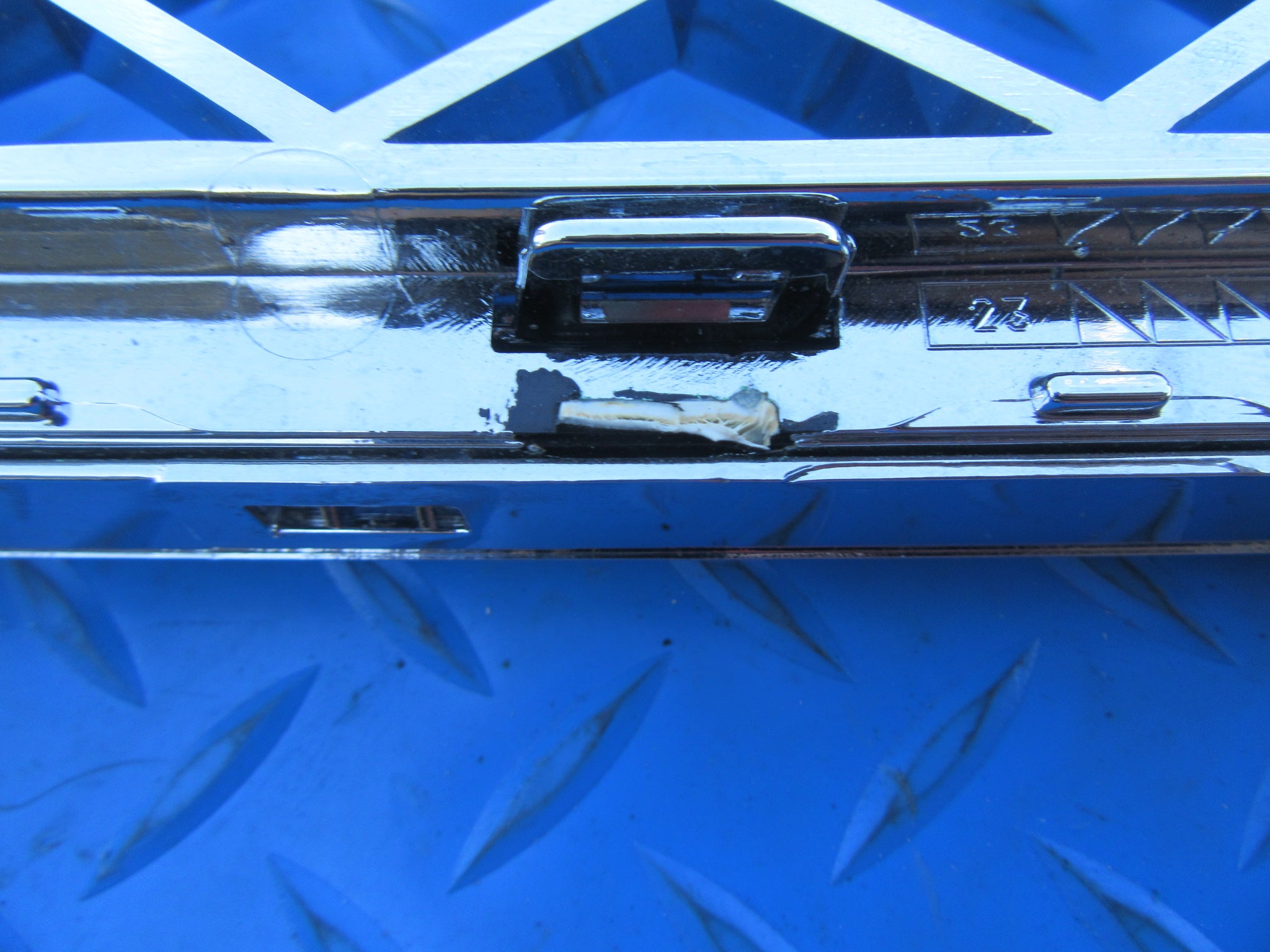 Bentley Continental Flying Spur right front bumper grille chrome #2103