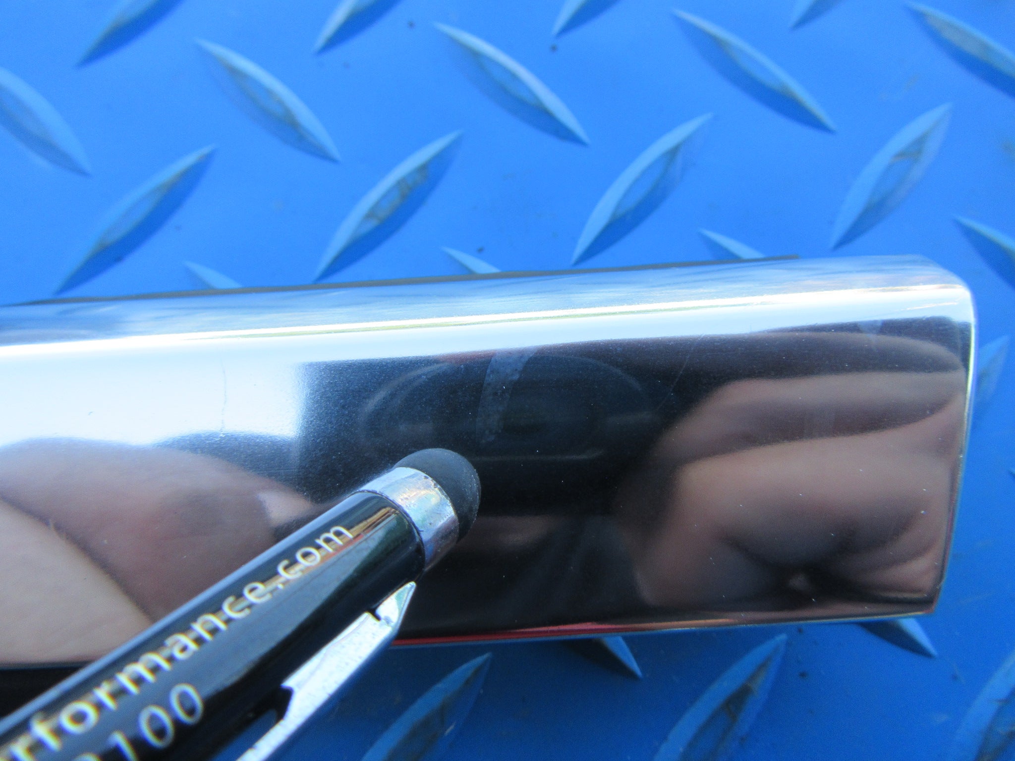 Rolls Royce Ghost left door window trim #2095