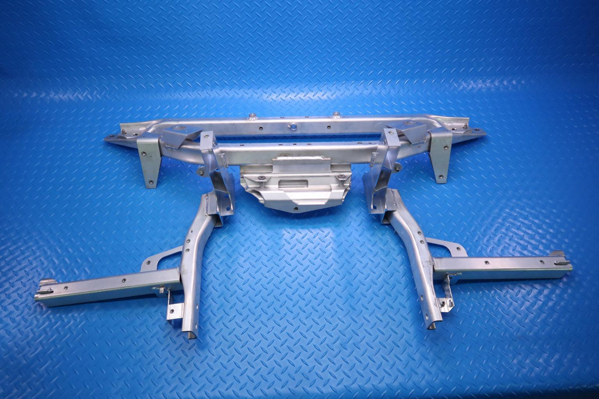 Rolls Royce Ghost Wraith Dawn front center cross member radiator support #12653