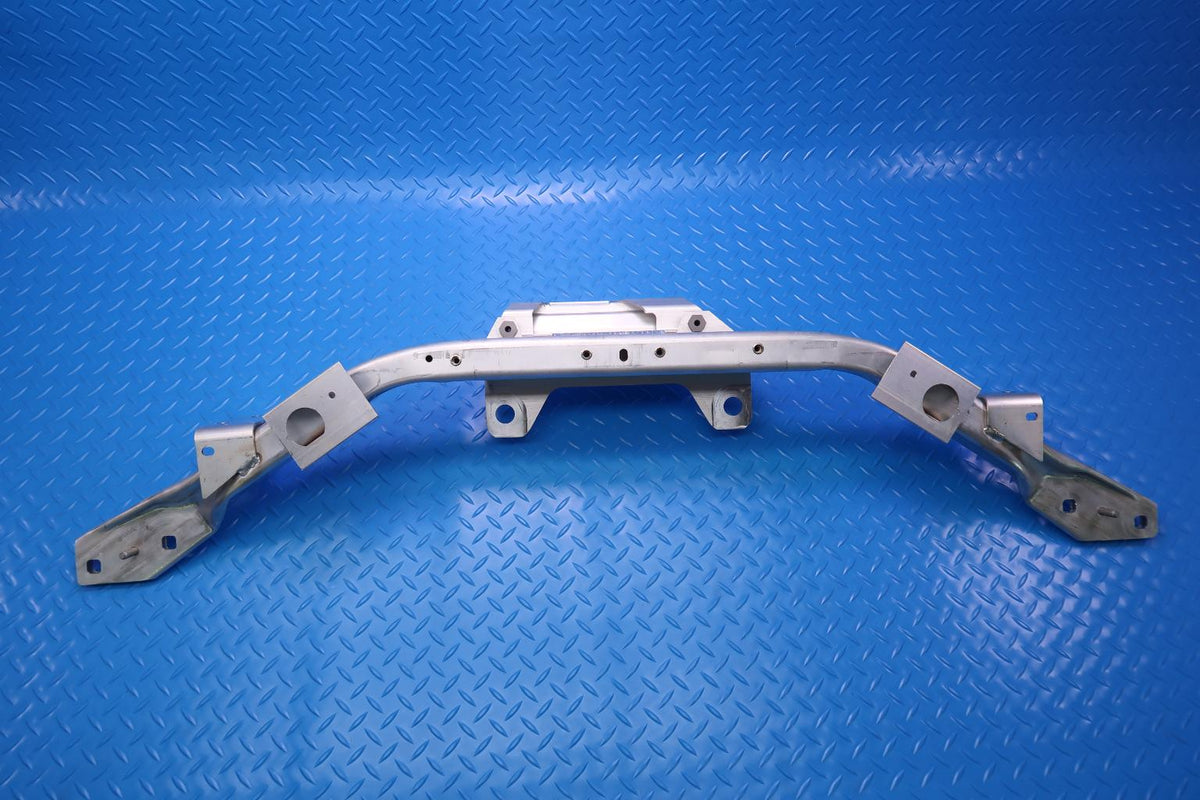 Rolls Royce Ghost Wraith Dawn front center cross member radiator support #12655