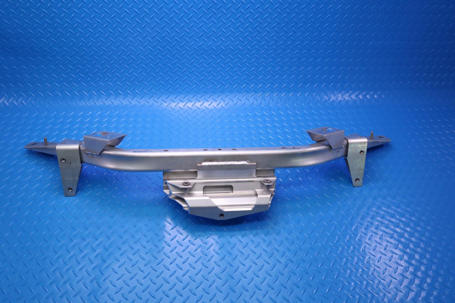 Rolls Royce Ghost Wraith Dawn front center cross member radiator support #12654