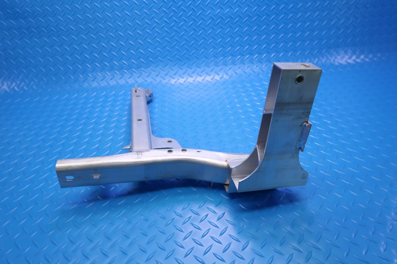 Rolls Royce Ghost Wraith Dawn right headlight support bracket #12658