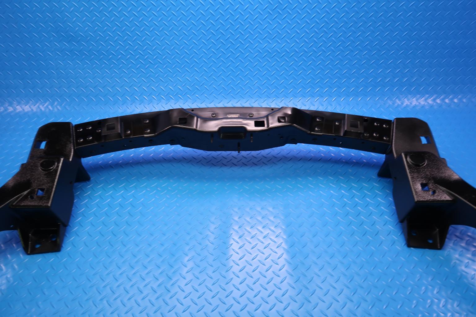 Maserati Quattroporte front cross member #12661