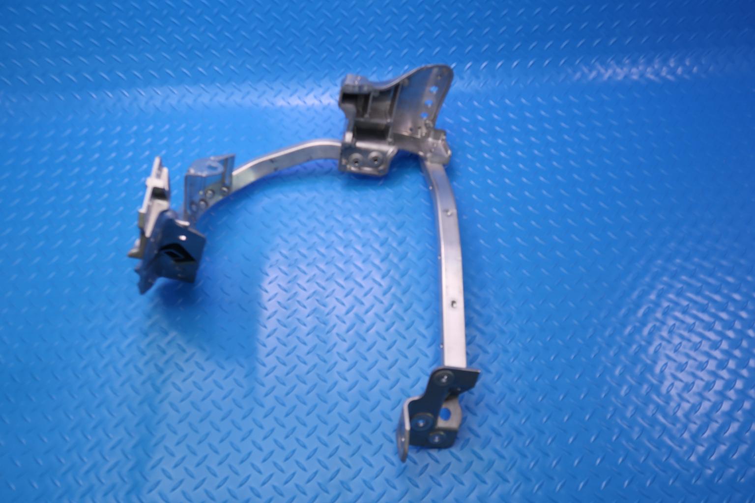 Bentley Bentayga left & right headlight cross support bracket #12665