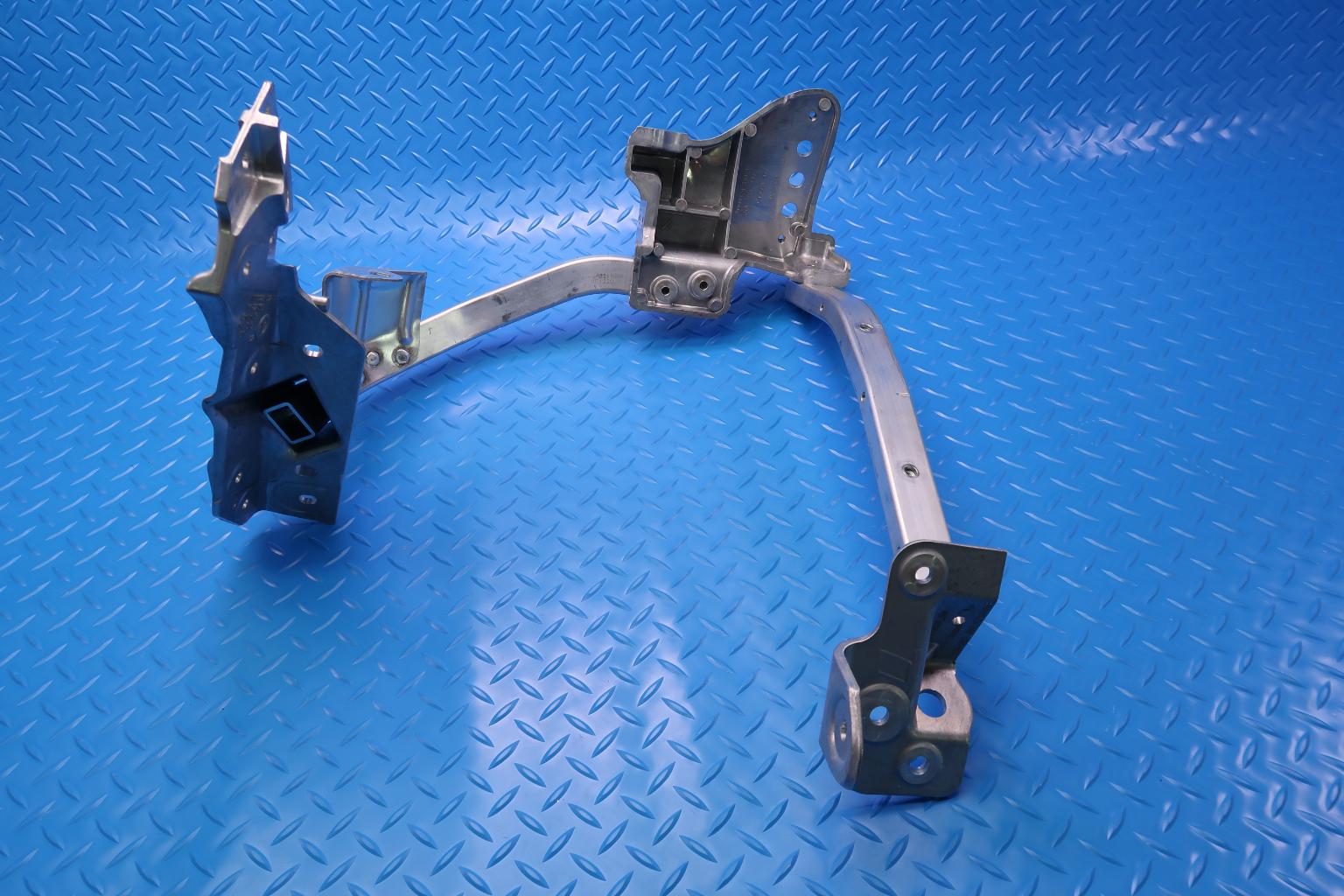 Bentley Bentayga left headlight cross support bracket #12666