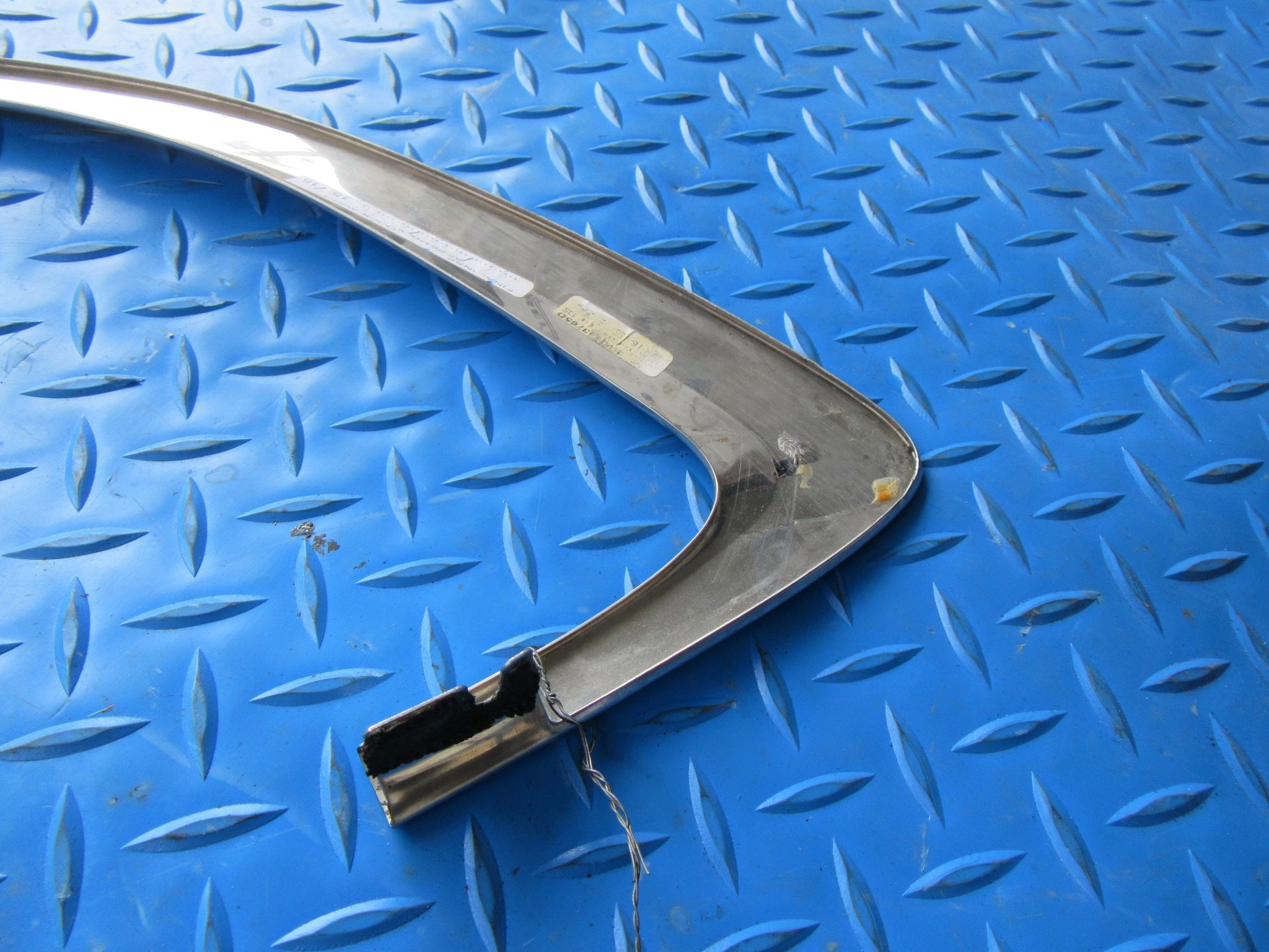 Bentley GT left rear quarter glass chrome trim #2067