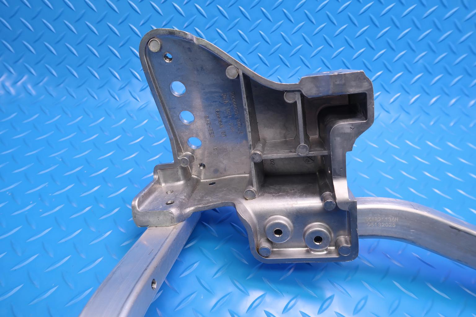 Bentley Bentayga right headlight cross support bracket #12667