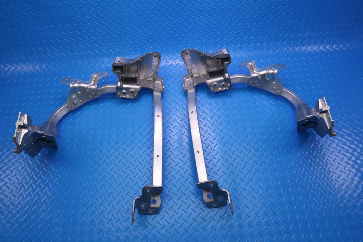 Bentley Bentayga right & left headlight cross support bracket #12662
