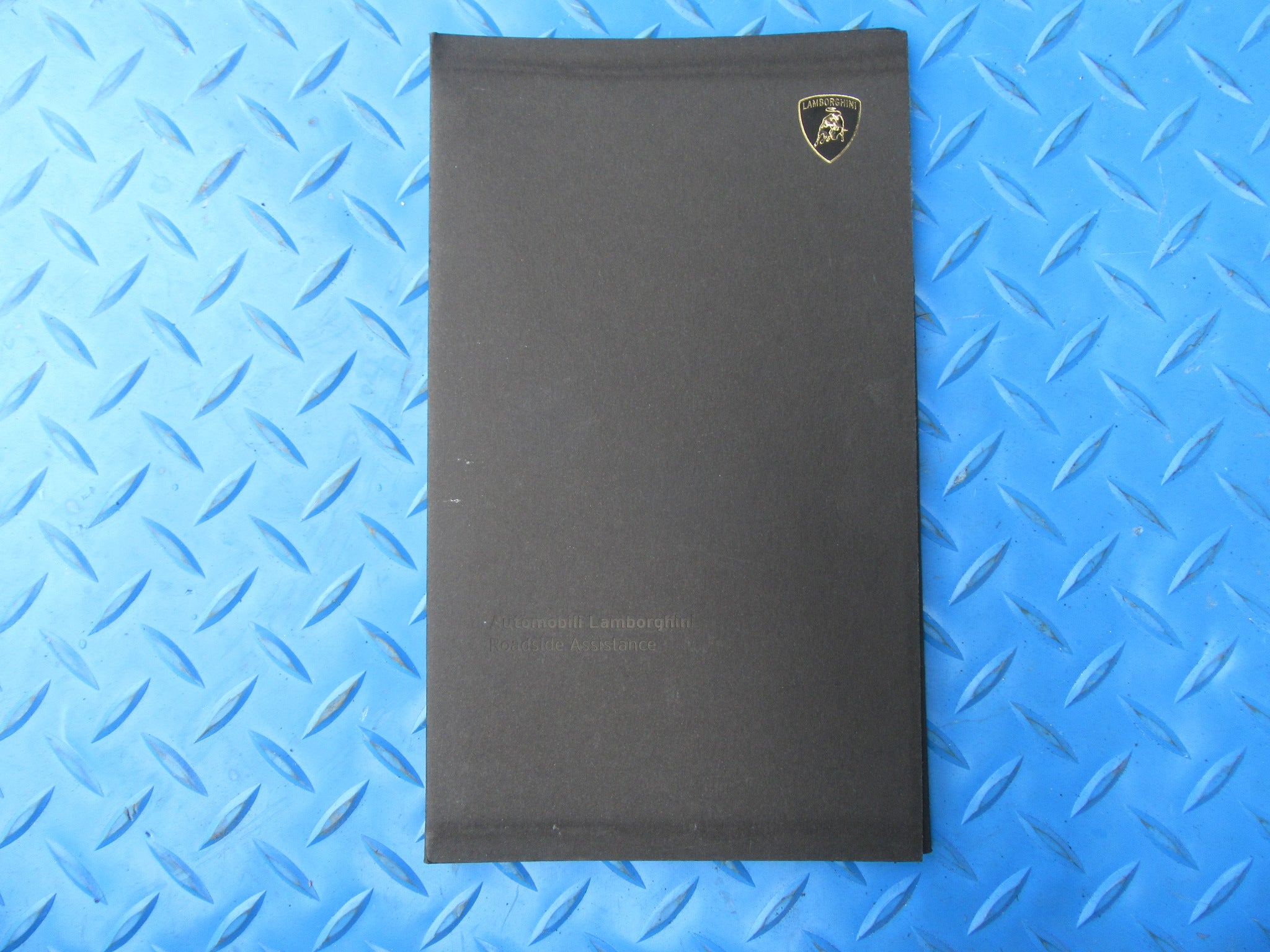 Lamborghini manual pouch with roadside assist booklet #2375
