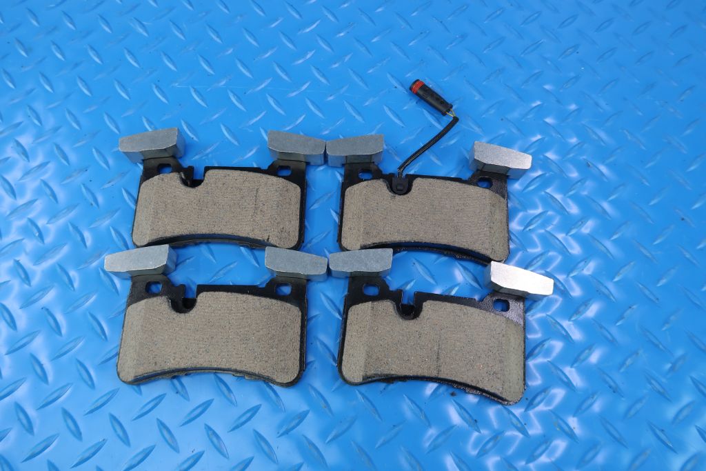 Mercedes Benz E63 C63 Cls63 Amg S front & rear brake pads Low Dust TopEuro #12282