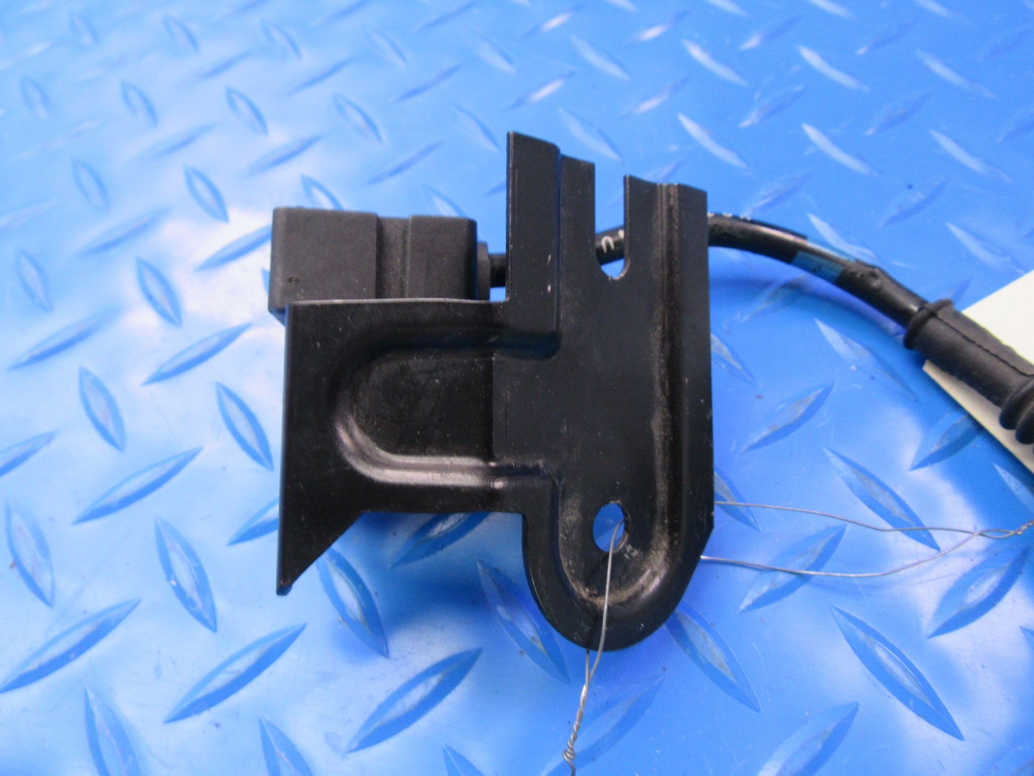 Bentley Continental Flying Spur GT GTC right front acceleration sensor #2058
