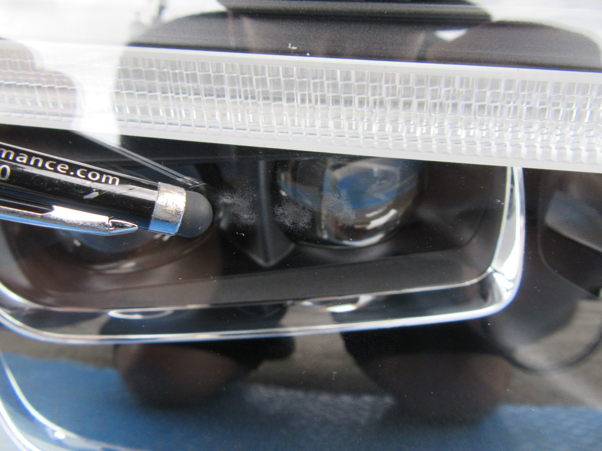 Rolls Royce Ghost right headlight #2657