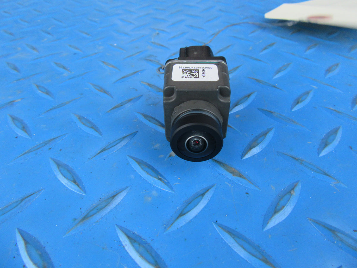 Bentley Bentayga front grille side mirror camera #2654