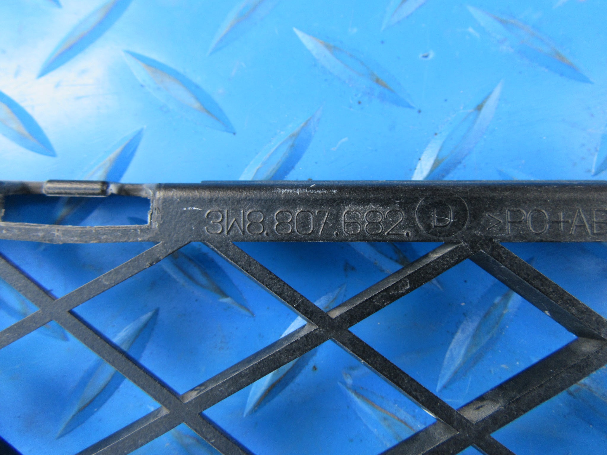 Bentley Continental Flying Spur GT GTC right Speed bumper grille black #2046