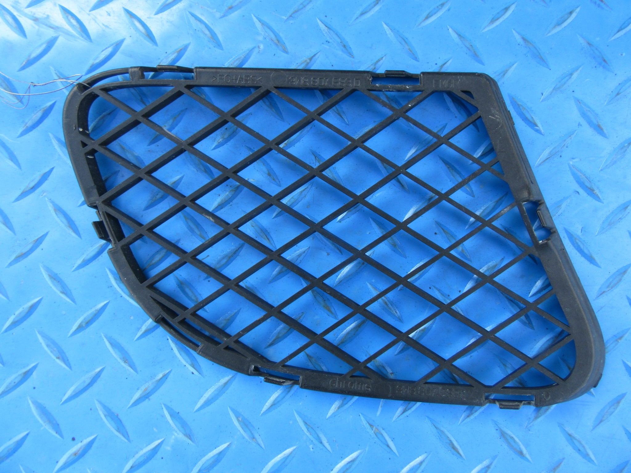 Bentley Continental GT GTC Flying Spur Speed left front bumper grille black #2045