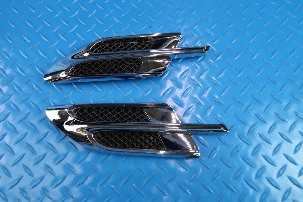 Bentley Bentayga chrome left right fender air vent grill 2pcs #12296