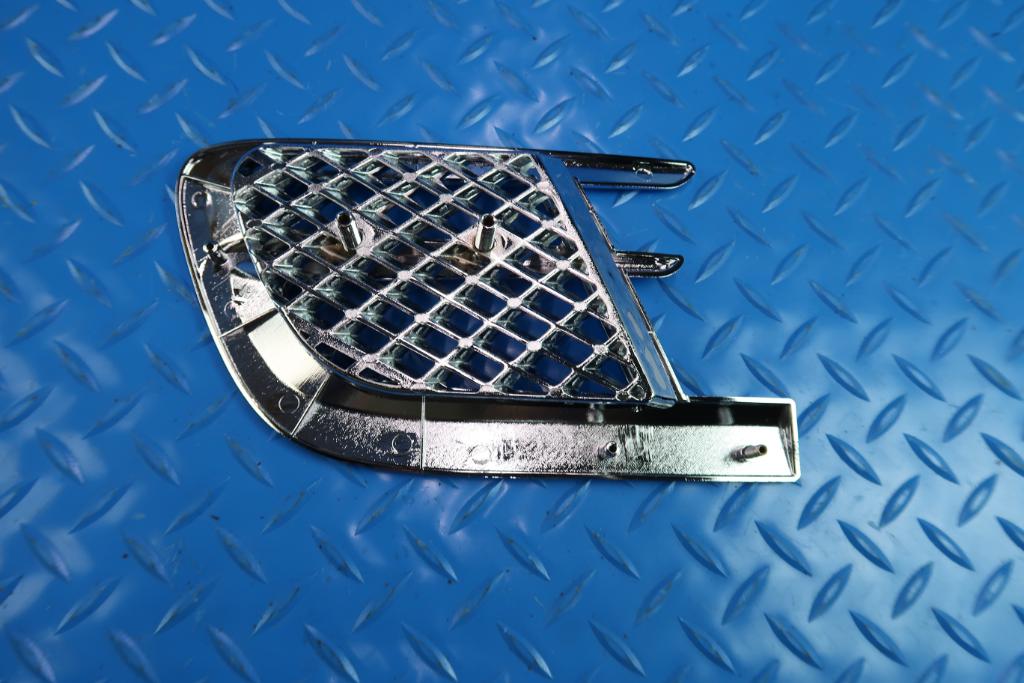 Bentley Mulsanne chrome left right fender air vent grill 2pcs #12305