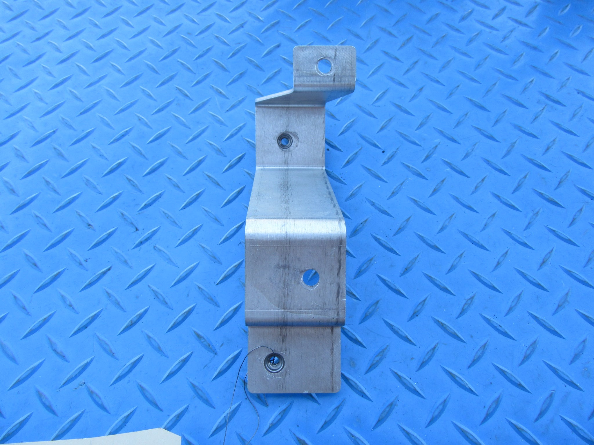 Rolls Royce Wraith Dawn front radiator support left front hood support bracket #2028