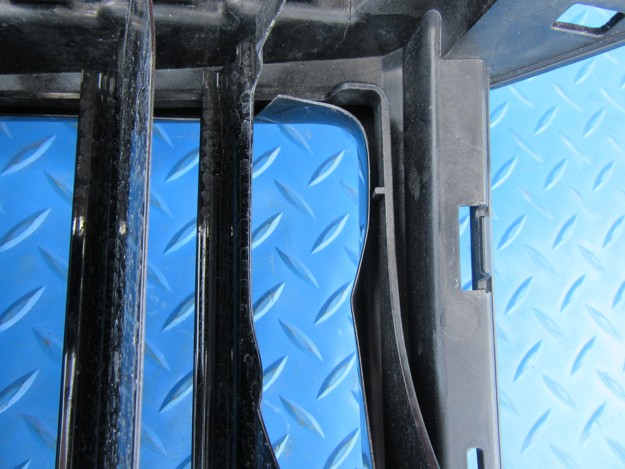 Rolls Royce Cullinan radiator grille Black Badge #2005