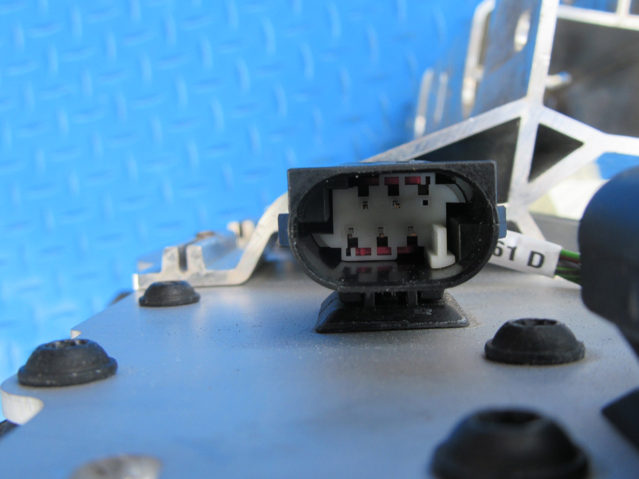 Rolls Royce Cullinan RR31 mascot lift mechanism #2021