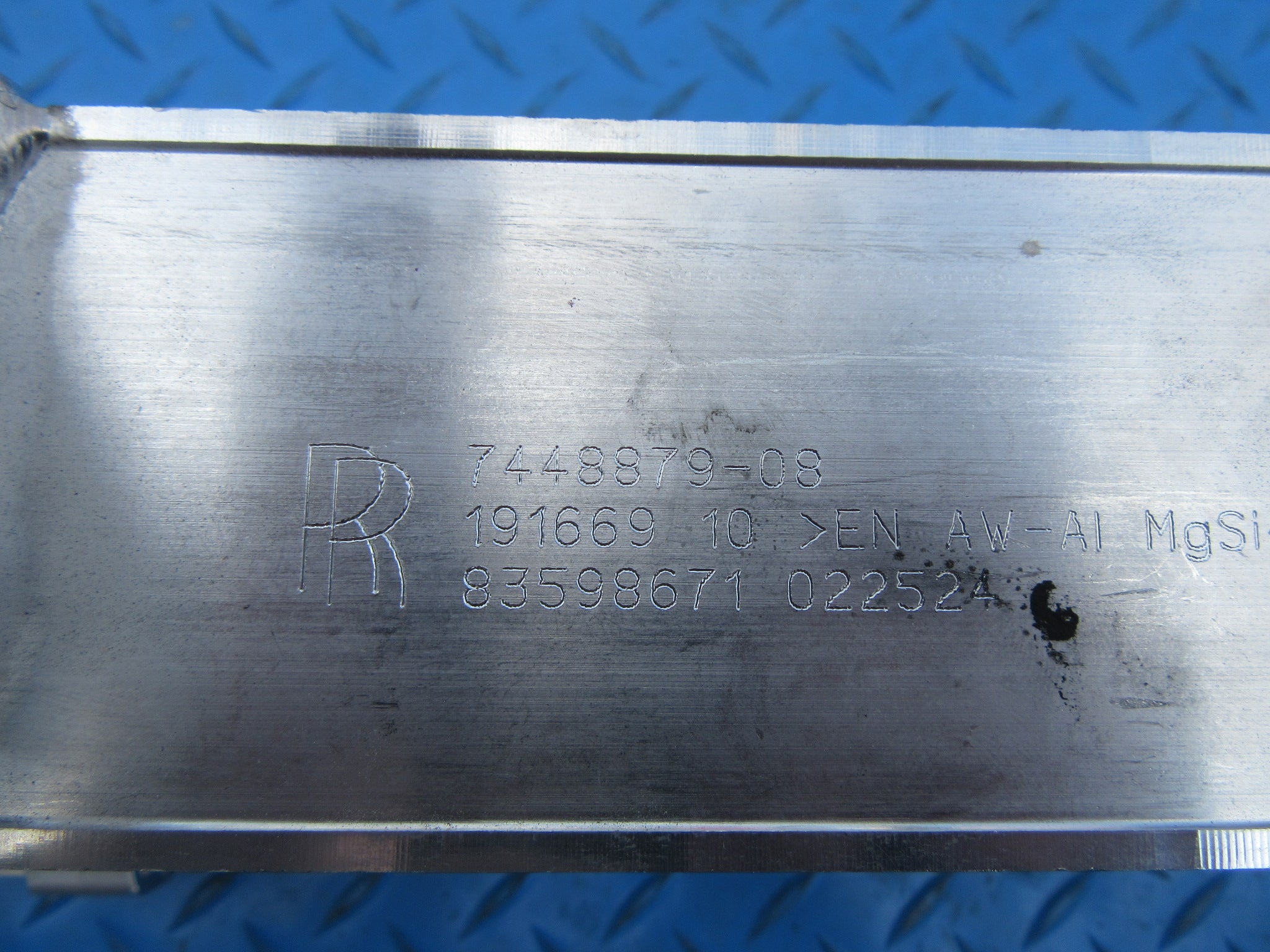 Rolls Royce Cullinan front crossmember left crash box bracket #2011
