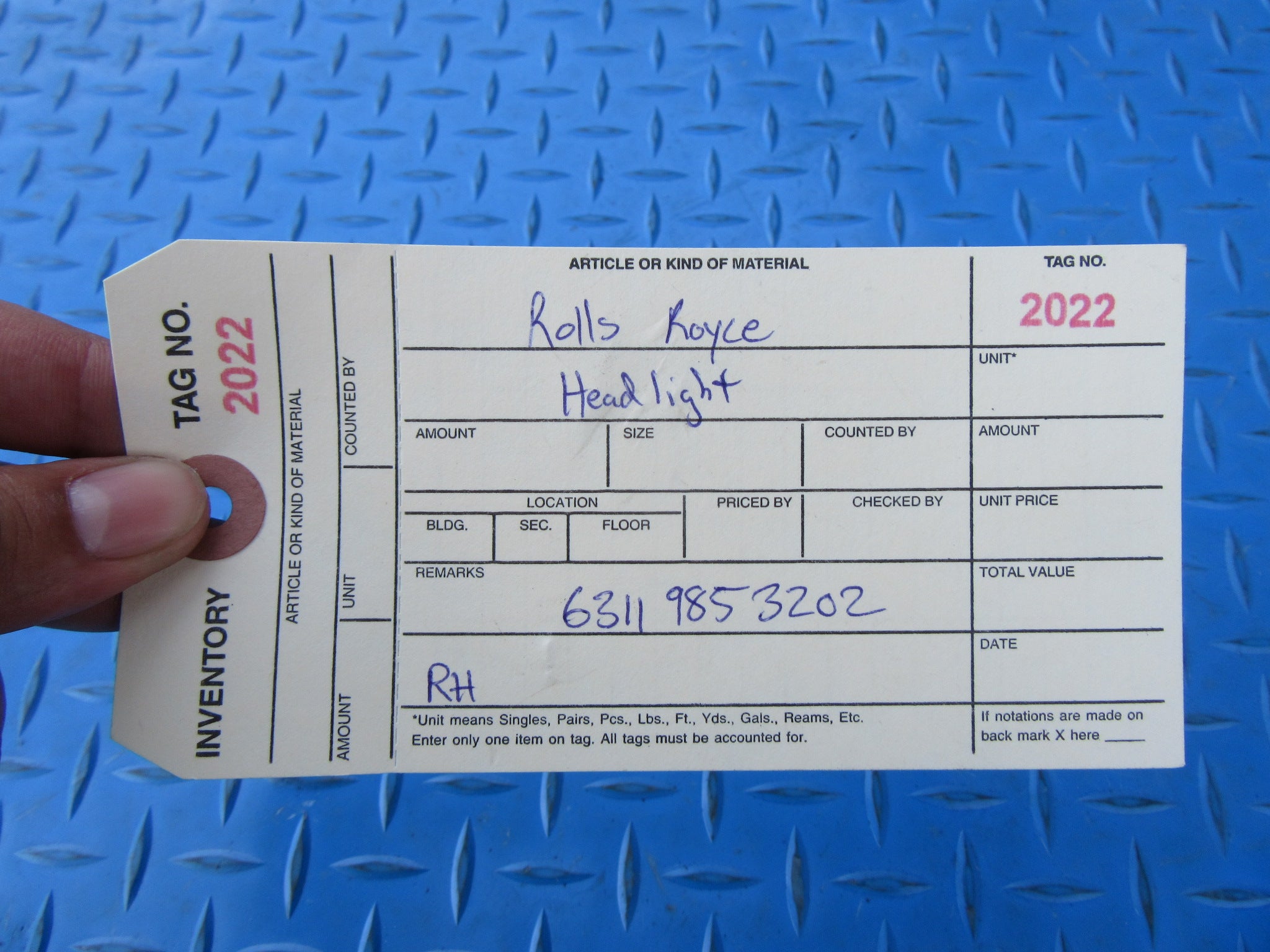 Rolls Royce Cullinan right headlight #2022