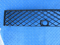 Bentley Bentayga left front bumper black grille #2085