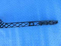 Bentley Bentayga left front bumper black grille #2085