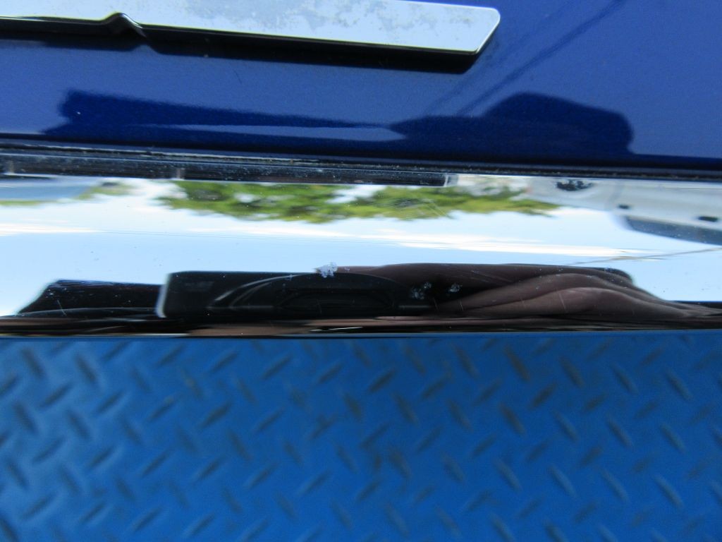 Maserati Levante rear trunk tailgate hatch spoiler #8227