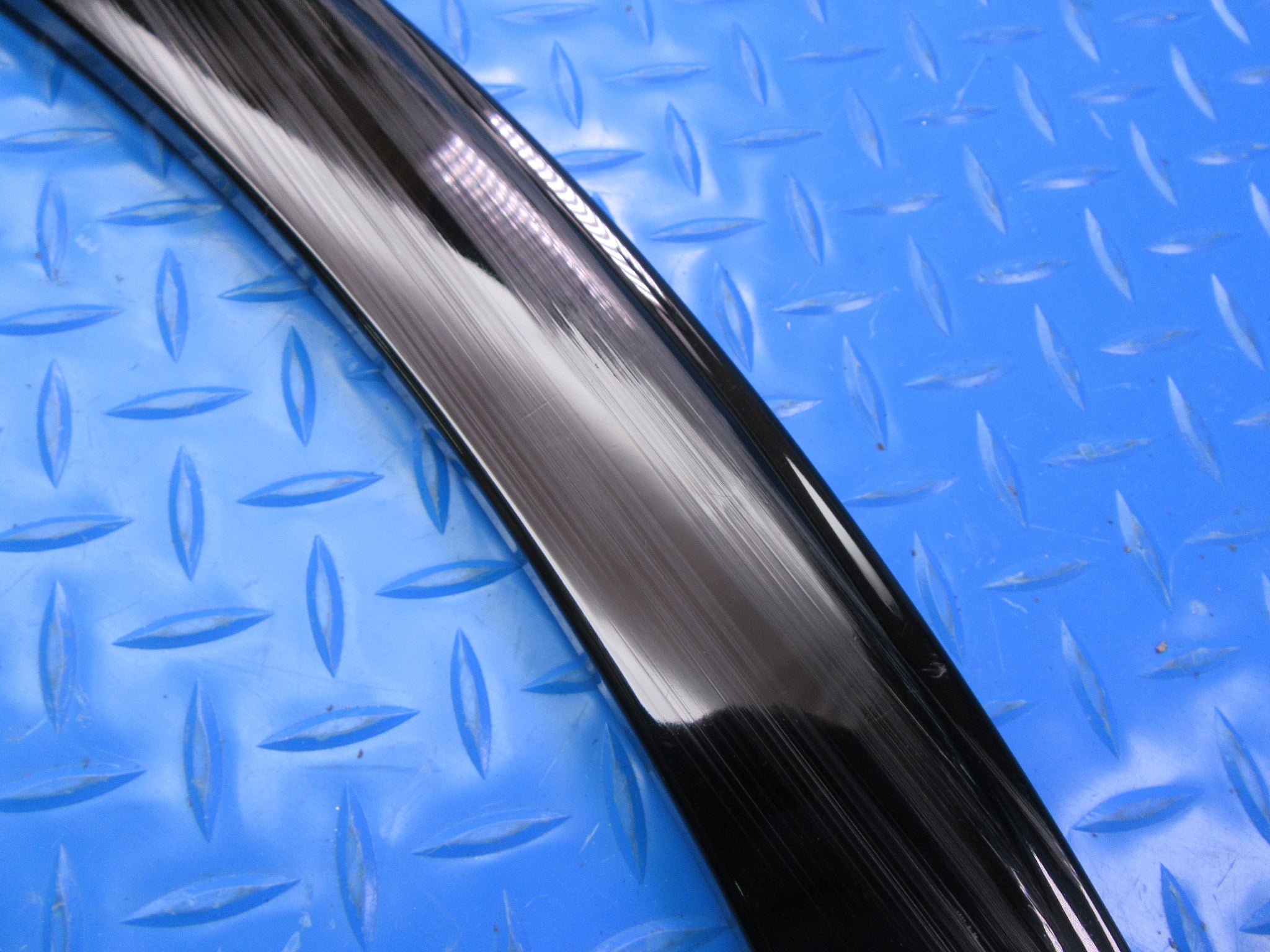 Bentley Bentayga right rear wheel arch trim #0061