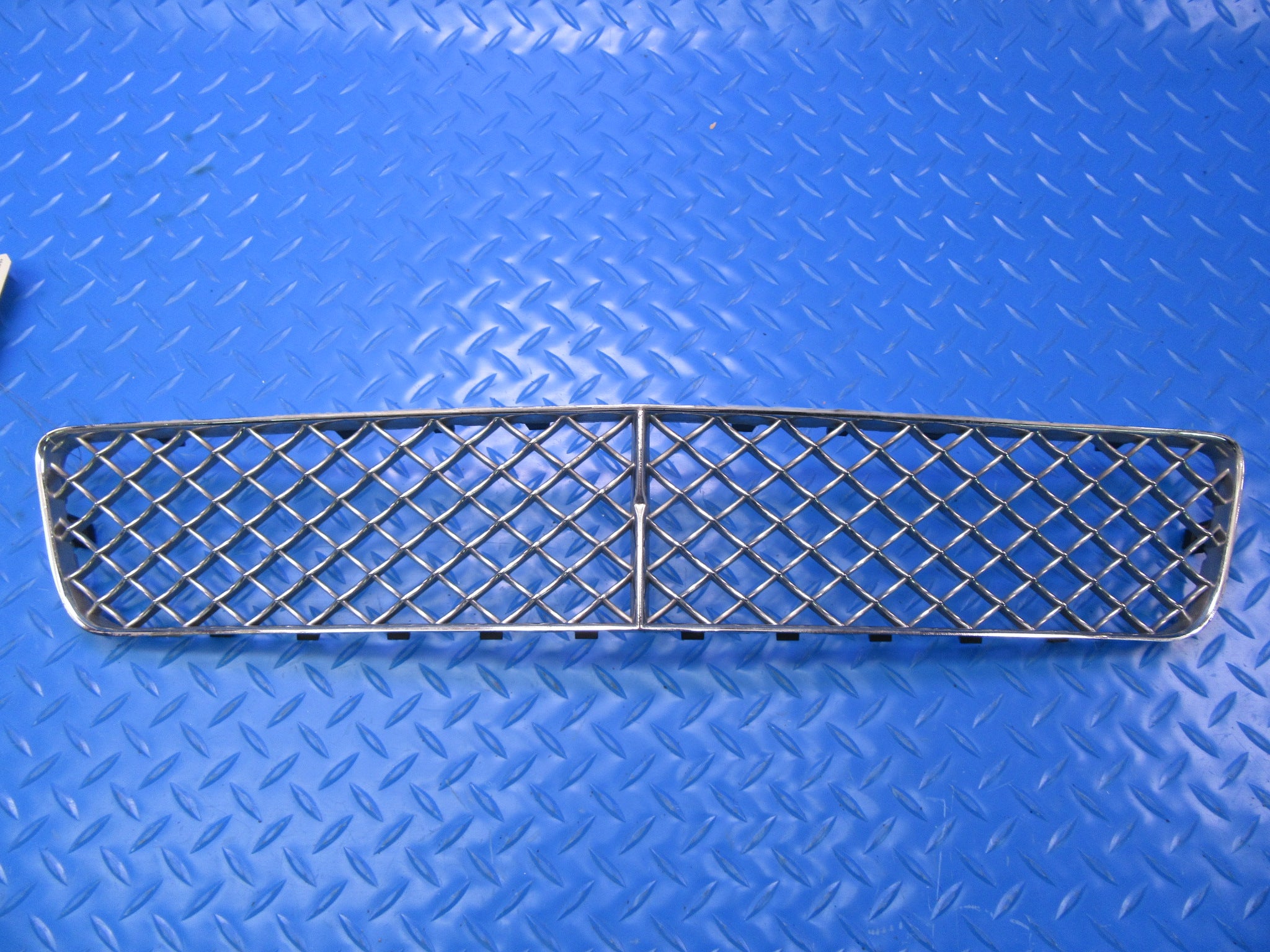 Bentley Continental GT GTC front bumper grilles metal Chrome #2048
