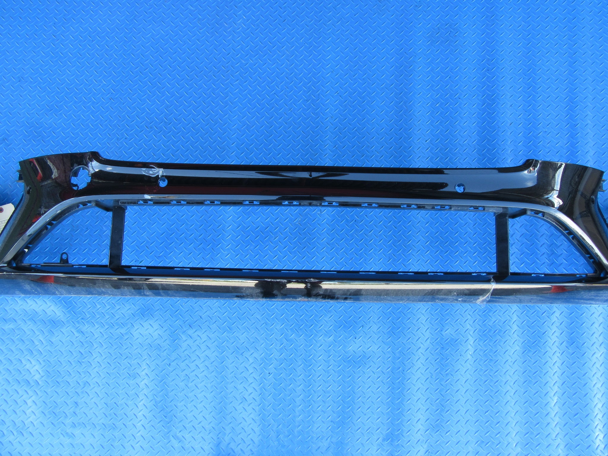 Bentley Continental GT GTC front bumper cover #0075