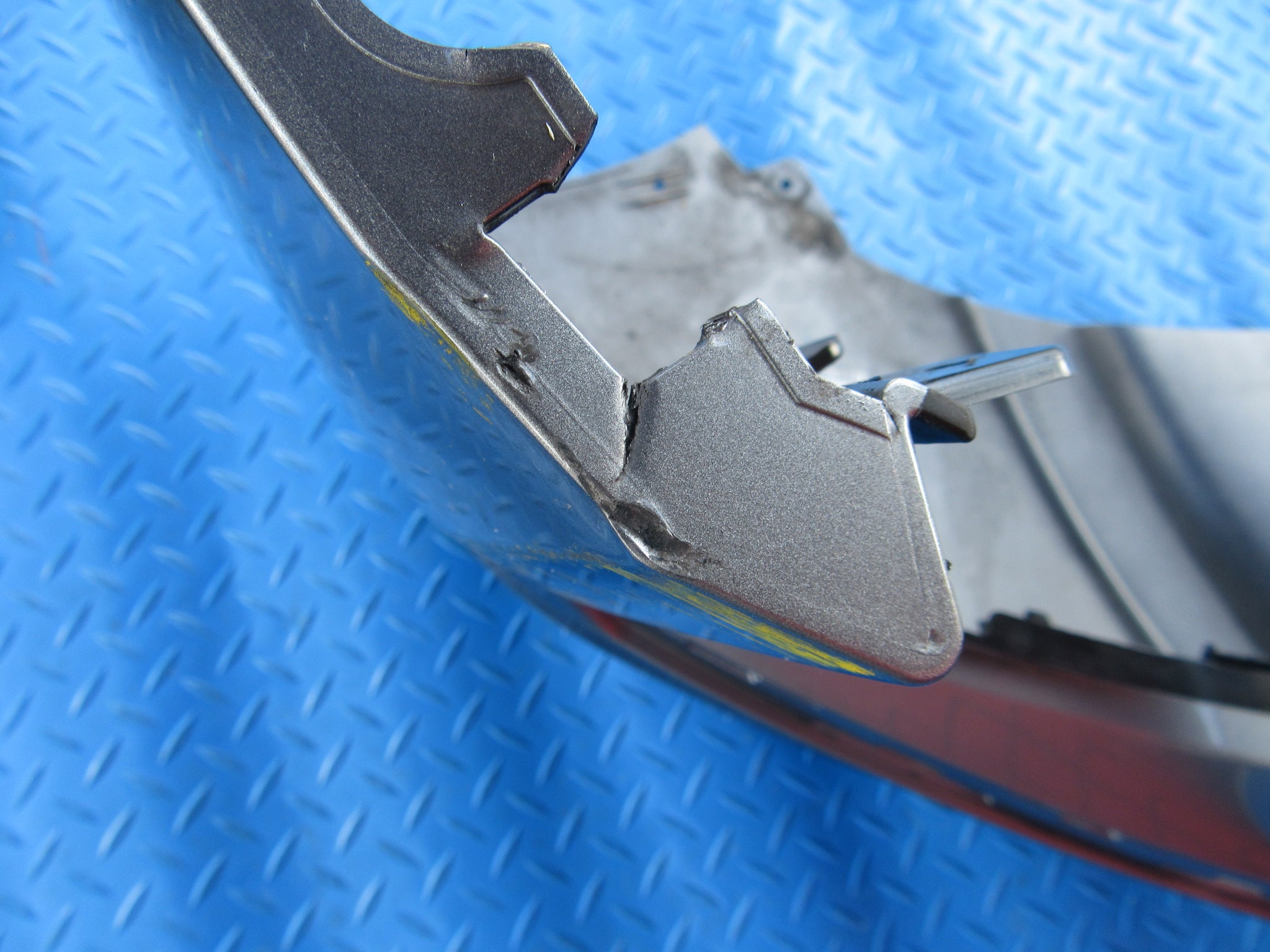 Bentley Bentayga front bumper cover #0077