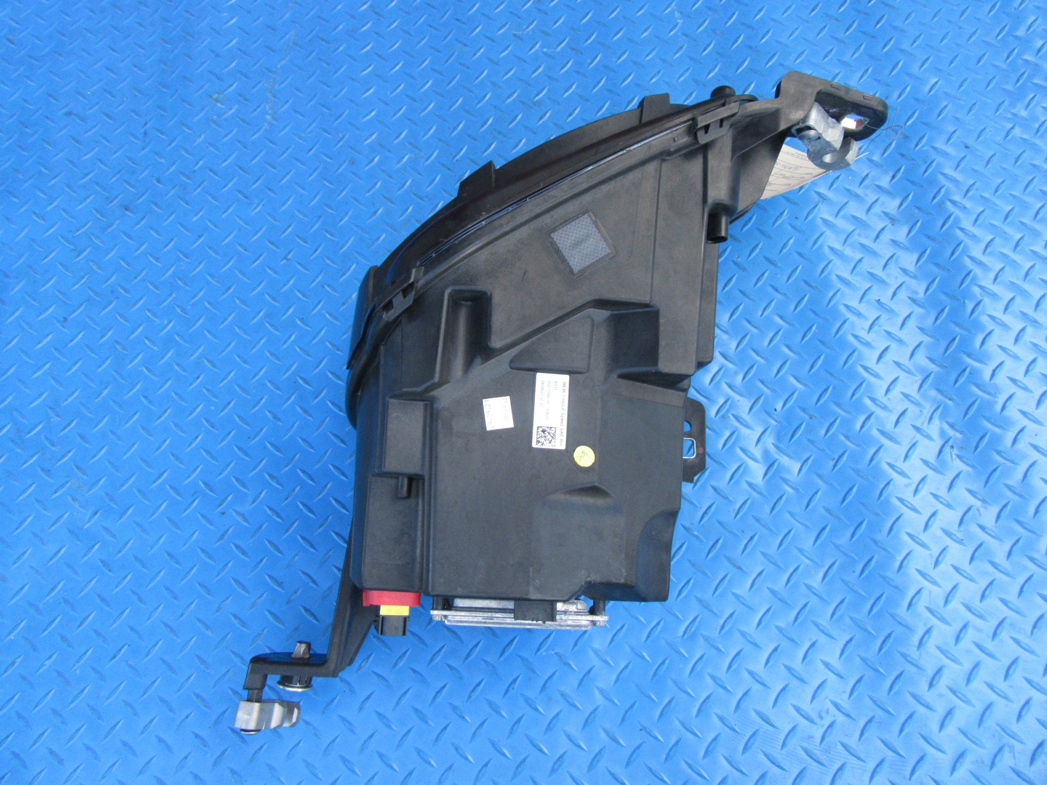 Bentley Bentayga right headlight #0062