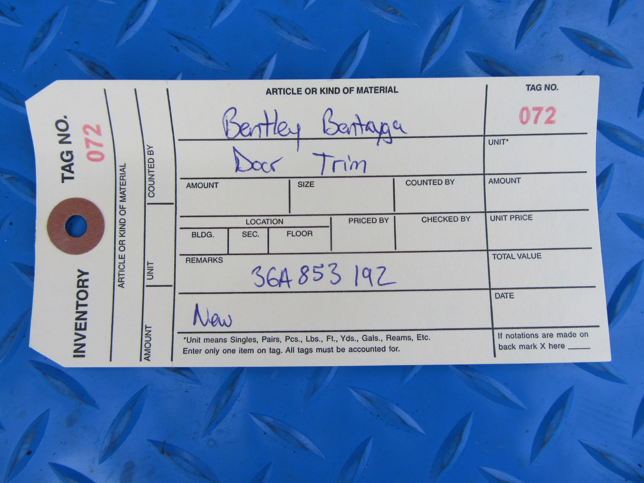 Bentley Bentayga right rear door chrome trim NEW #0072