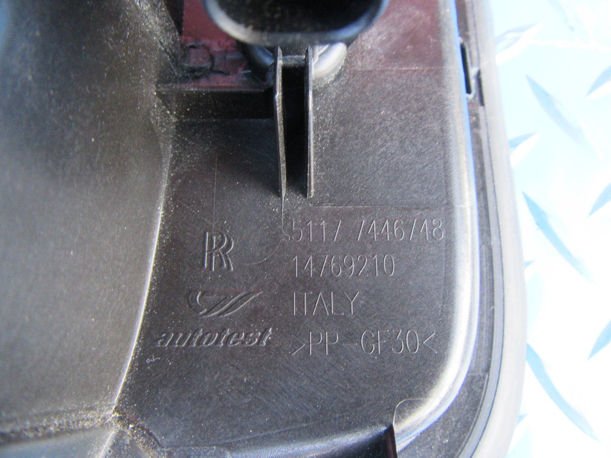 Rolls Royce Cullinan fuel filler door housing cover pot NEW #0084