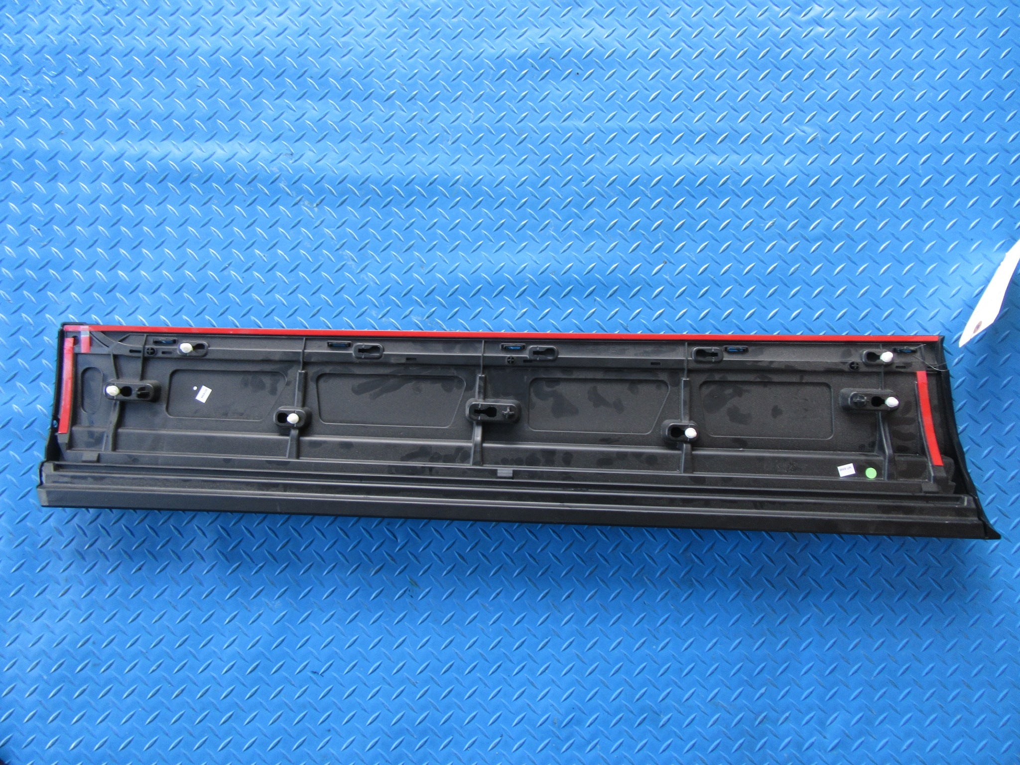 Bentley Bentayga right front door trim panel NEW #0088