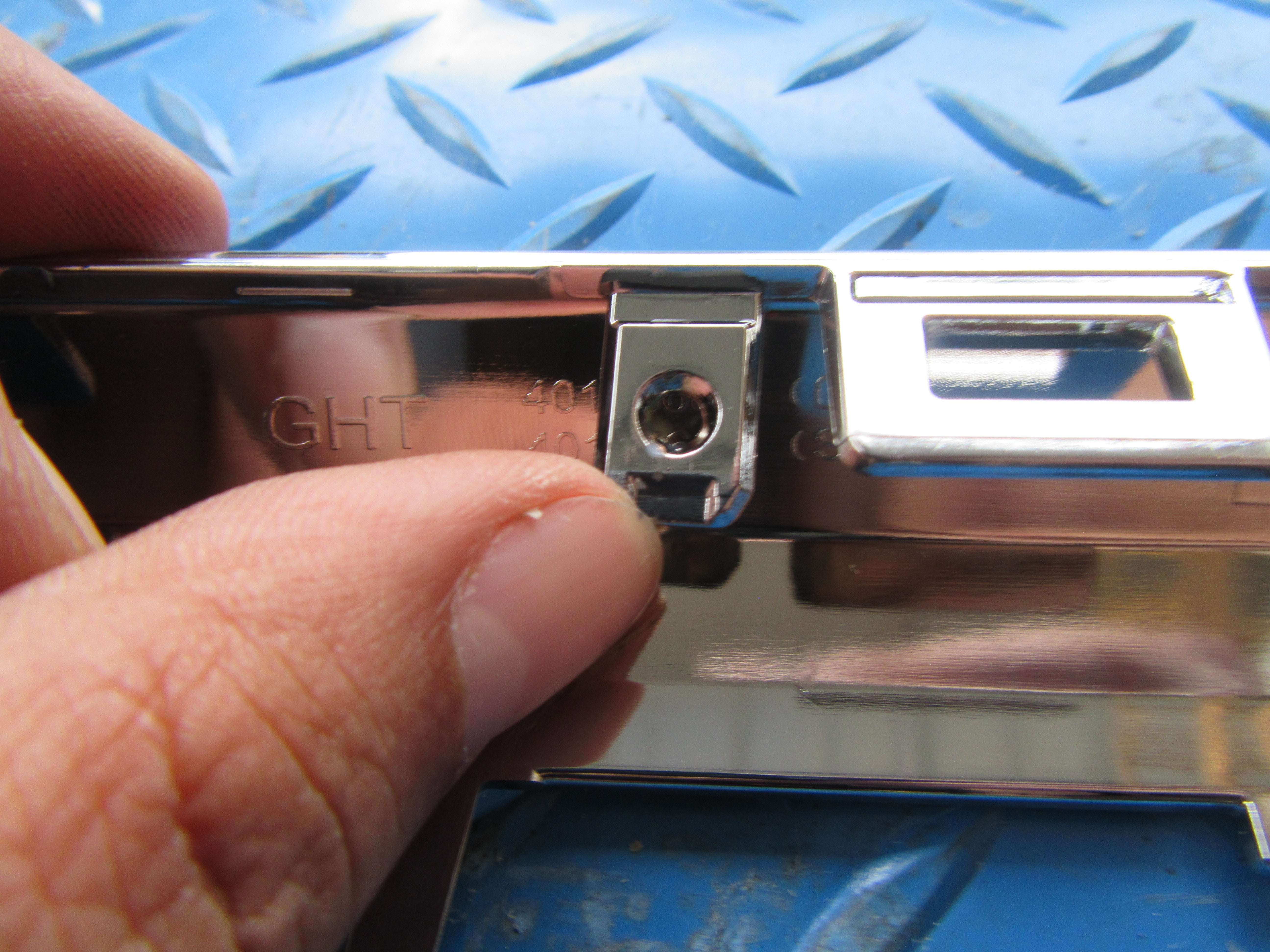 Bentley Bentayga front bumper chrome trim NEW #0098