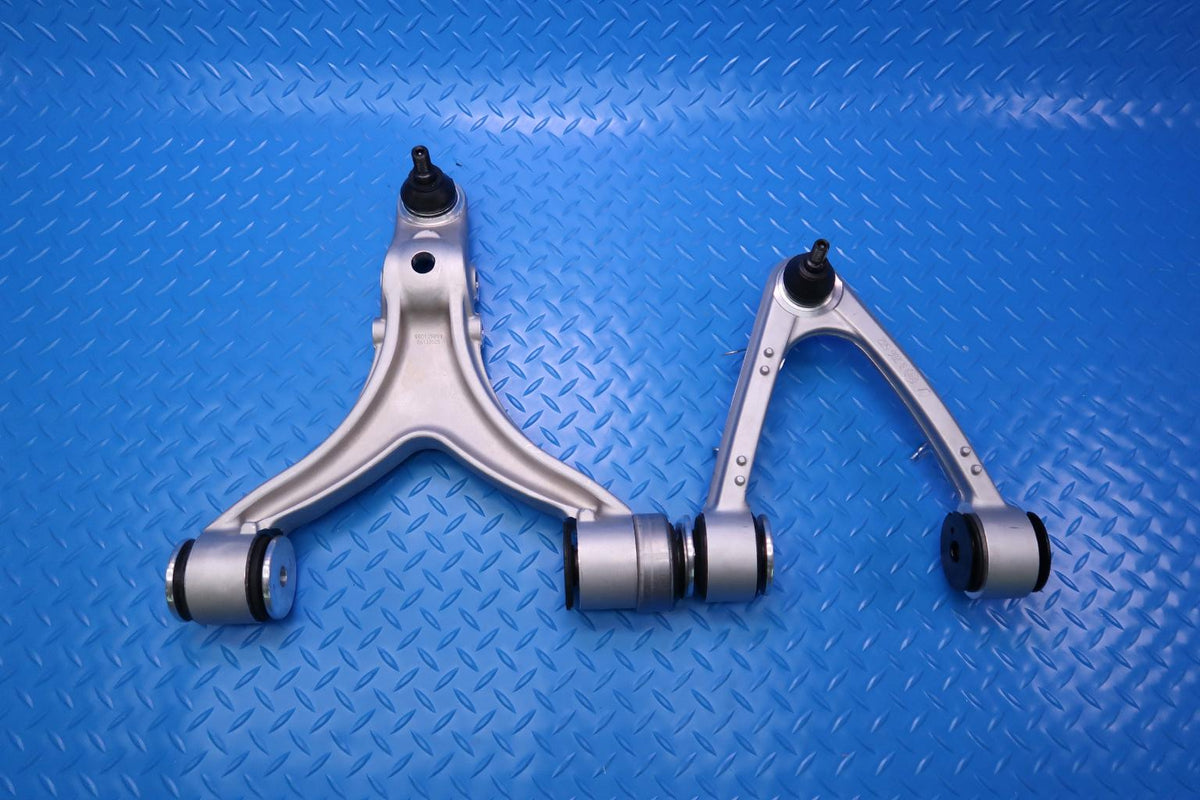 Maserati Quattroporte Granturismo right front suspension control arms #13050
